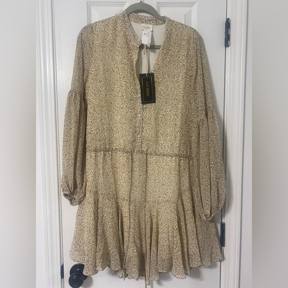 Pearl Flare Floral Dress- Southern Made boutique - Picture 1 of 5